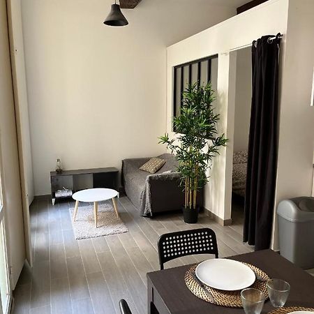 Studio Plein Coeur De Libourne Apartment Екстериор снимка