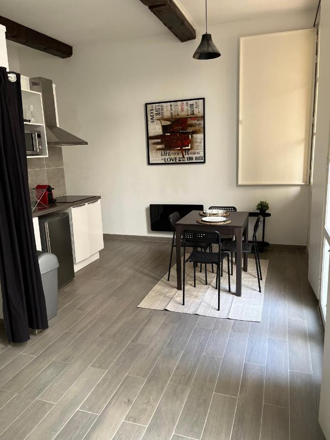 Studio Plein Coeur De Libourne Apartment Екстериор снимка