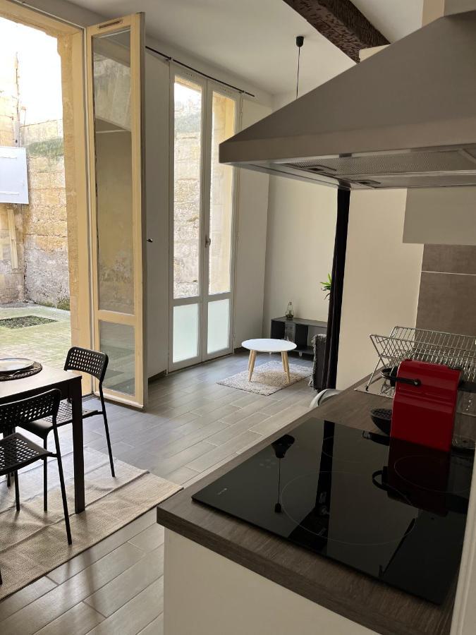 Studio Plein Coeur De Libourne Apartment Екстериор снимка