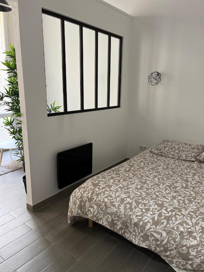 Studio Plein Coeur De Libourne Apartment Екстериор снимка